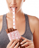 Постер к Дело не в калориях: Как не зависеть от диет, не изнурять себя фитнесом, быть в отличной форме и жить
